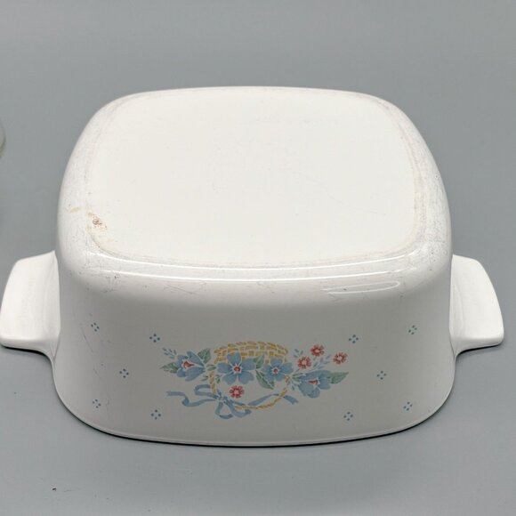 Vintage Corning Ware Country Cornflower A-1.5-B Square Casserole Dish with Lid - Picture 7 of 7